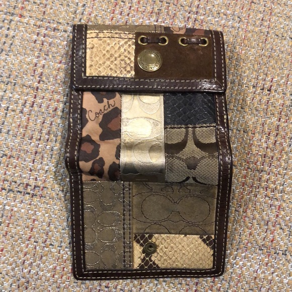 COACH Patchwork Bifold Brown Leather Madras Wallet with Coin Section - Picture 4 of 17
